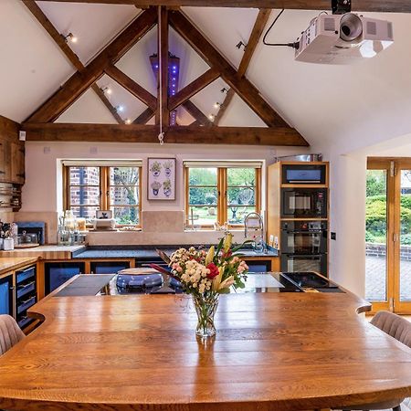 Blackgreaves Farmhouse Bed & Breakfast Lea Marston Bagian luar foto