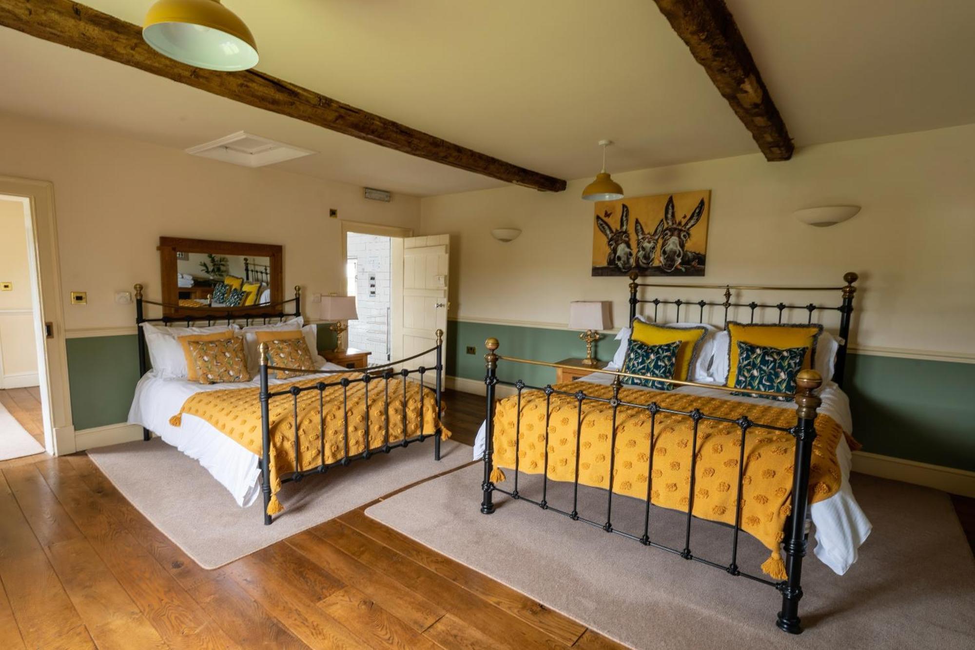 Blackgreaves Farmhouse Bed & Breakfast Lea Marston Bagian luar foto
