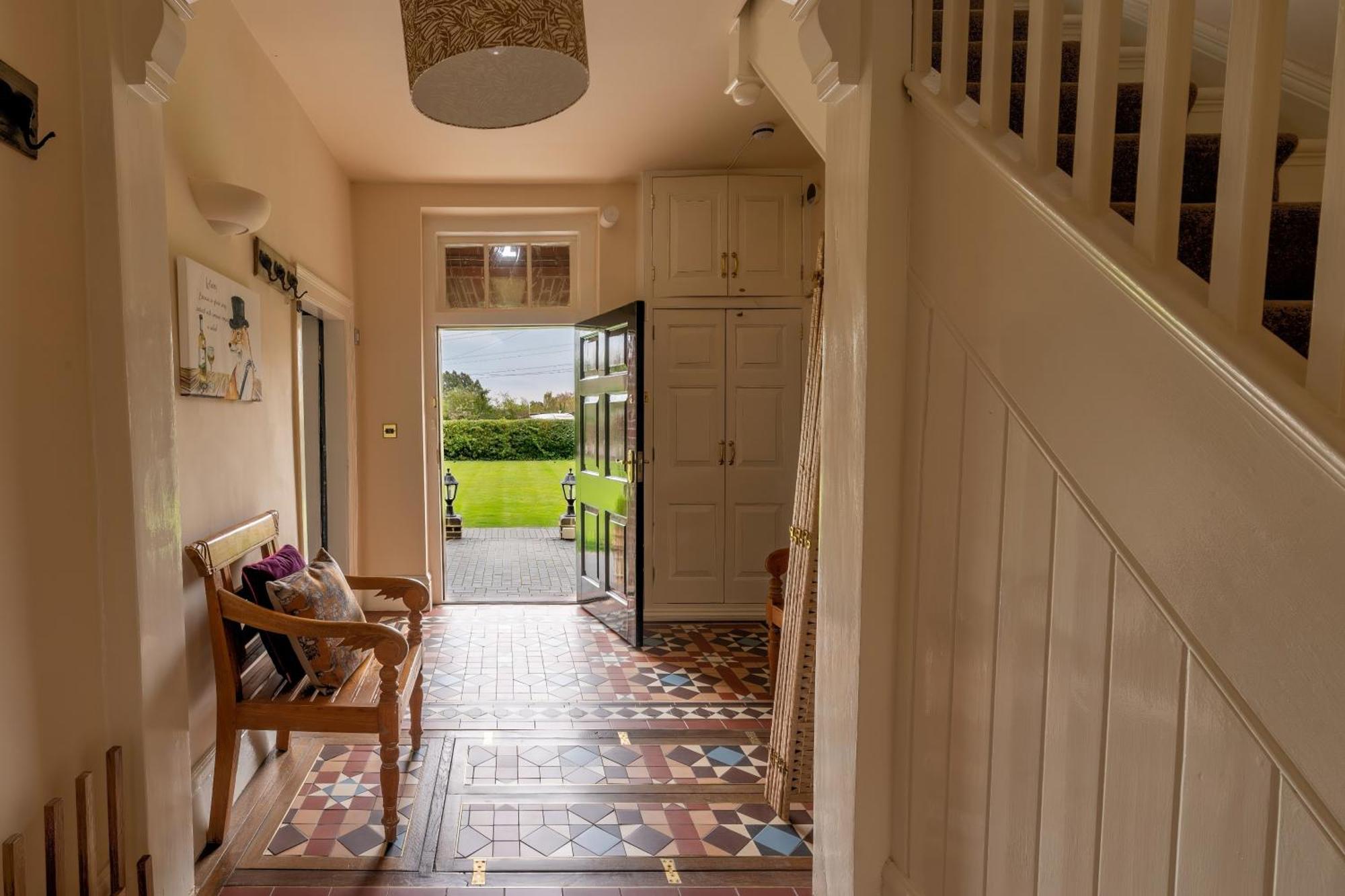 Blackgreaves Farmhouse Bed & Breakfast Lea Marston Bagian luar foto